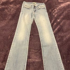 Bullhead Denim Co. | Light Blue Jeans